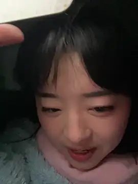 Snapshot of Mloy-01 chatting on 02/14/26, 02:58 Mloy-01 online show from 02/14/26, 02:58