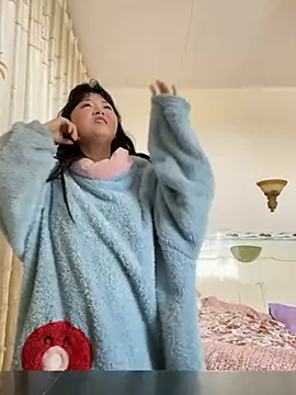 Snapshot of Mloy-01 chatting on 02/20/26, 06:59 Mloy-01 online show from 02/20/26, 06:59