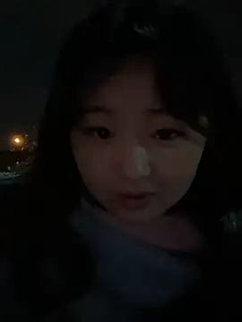 Snapshot of Mloy-01 chatting on 03/03/26, 02:45 Mloy-01 online show from 03/03/26, 02:45