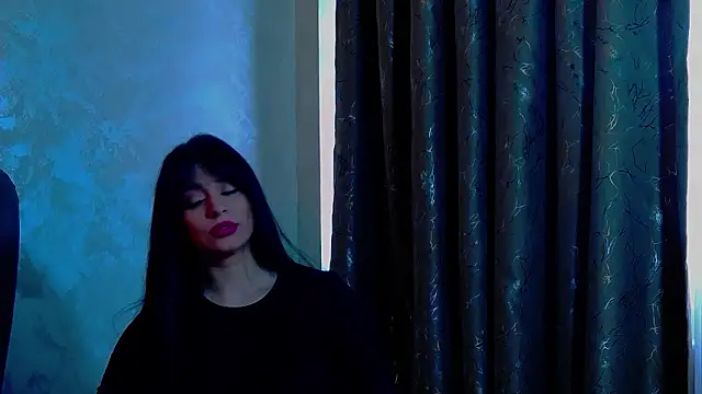 Snapshot of MaddyAllure chatting on 02/19/26, 07:48 MaddyAllure online show from 02/19/26, 07:48