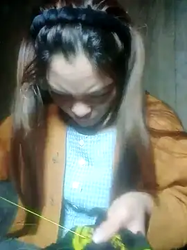 jjennyyy online show from 05/01/26, 01:43