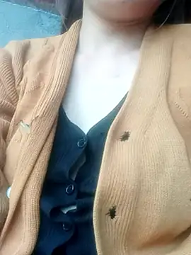 jjennyyy online show from 06/14/26, 09:33