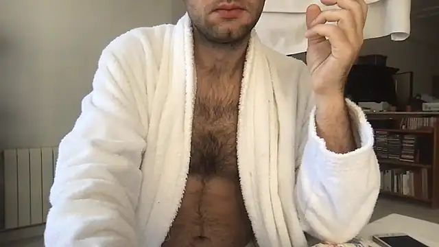 Snapshot of nnatural94 chatting on 01/11/26, 09:36 nnatural94 online show from 01/11/26, 09:36