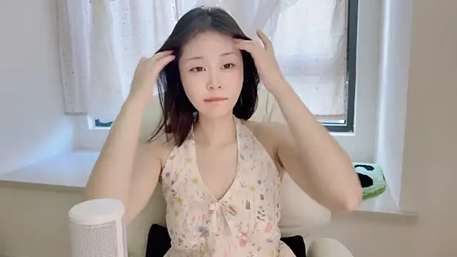 Onefiona online show from 07/10/26, 07:45