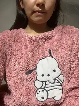 Snapshot of lira88 chatting on 01/18/26, 02:21 lira88 online show from 01/18/26, 02:21