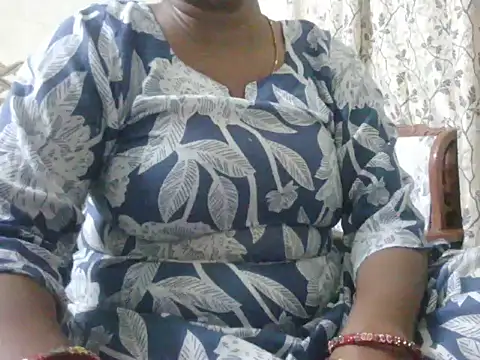 Snapshot of mohini_bhabhi chatting on 07/28/26, 12:12 mohini bhabhi online show from 07/28/26, 12:12