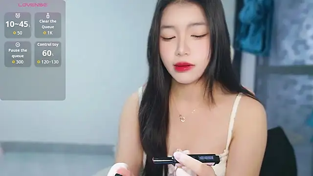 Snapshot of -XiaoYu-777 chatting on 02/08/26, 07:45 -XiaoYu-777 online show from 02/08/26, 07:45