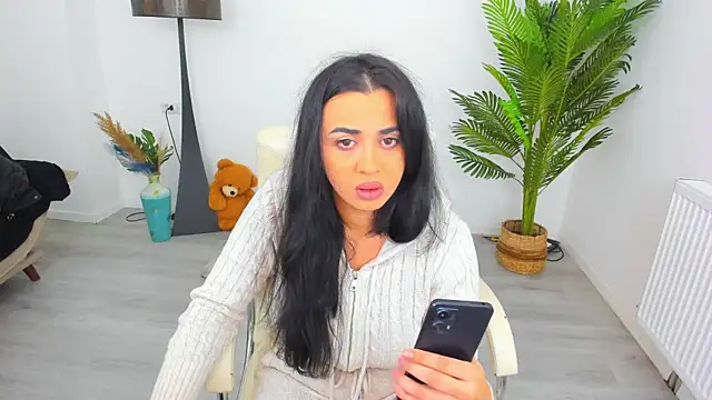 Snapshot of Carla_Shine chatting on 01/12/26, 03:01 Carla Shine online show from 01/12/26, 03:01