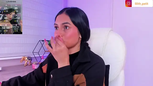 lilith petit  online show from 04/15/26, 01:29