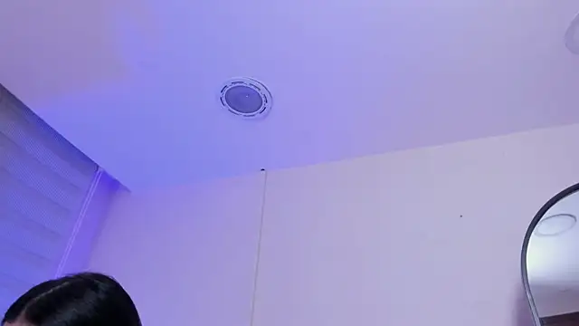 lilith petit  online show from 05/22/26, 01:17