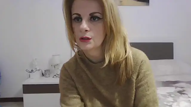 Clara1986 online show from 02/10/26, 03:27