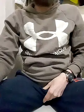 80julien online show from 03/01/26, 05:42