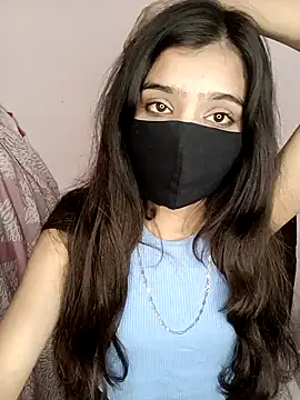 hotyjiyaaaa online show from 01/17/26, 09:40