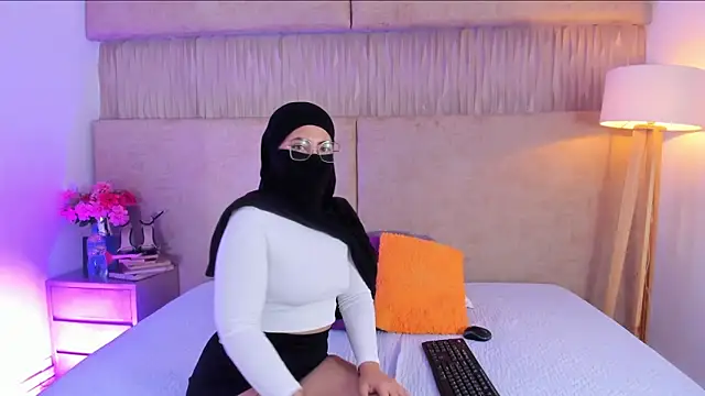  Farahh  online show from 01/13/26, 11:48