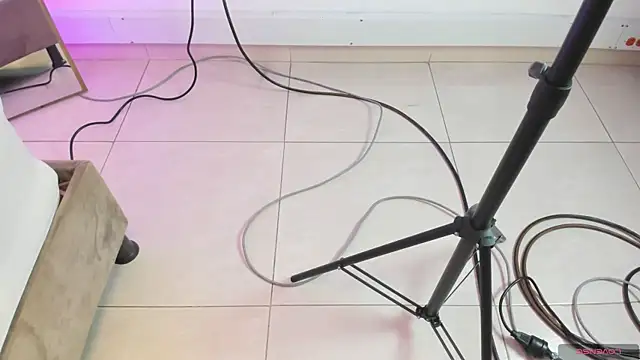 soffi joness23 online show from 04/01/26, 07:22