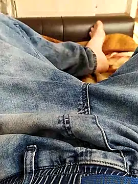 Ivan9iutt online show from 04/05/26, 06:54