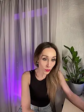 AnesaKis online show from 02/15/26, 11:23