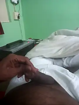 Snapshot of deshi9inch9 chatting on 01/31/26, 08:07 deshi9inch9 online show from 01/31/26, 08:07