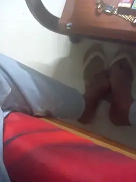 Snapshot of deshi9inch9 chatting on 02/23/26, 08:06 deshi9inch9 online show from 02/23/26, 08:06