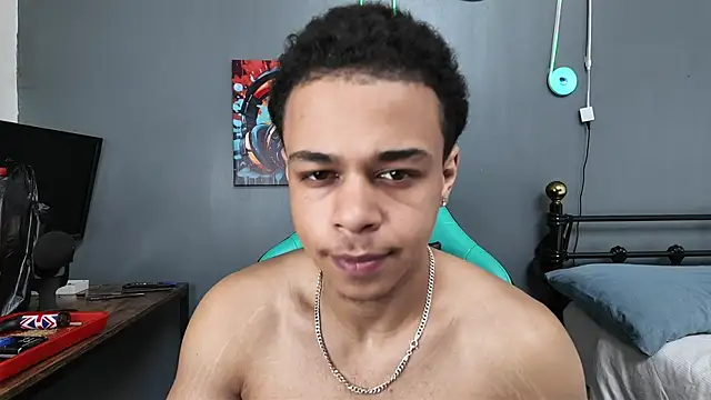 l-laross online show from 05/12/26, 02:58