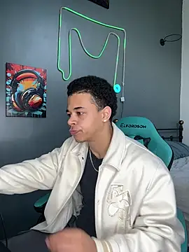 l-laross online show from 05/15/26, 01:51