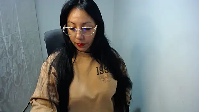 soyElena46 online show from 03/10/26, 11:26