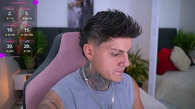 Snapshot of goldenatlasX chatting on 02/20/26, 07:36 goldenatlasX online show from 02/20/26, 07:36