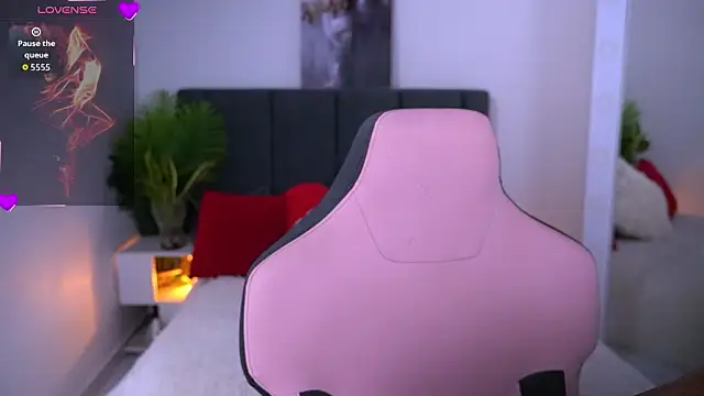 Snapshot of goldenatlasX chatting on 03/02/26, 11:11 goldenatlasX online show from 03/02/26, 11:11