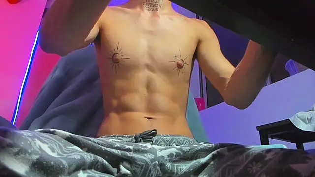 Snapshot of Maiky_Cooper01 chatting on 01/17/26, 03:22 Maiky Cooper01 online show from 01/17/26, 03:22