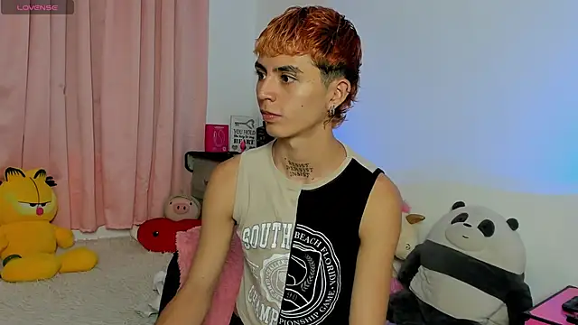 Maiky Cooper01 online show from 03/15/26, 09:37