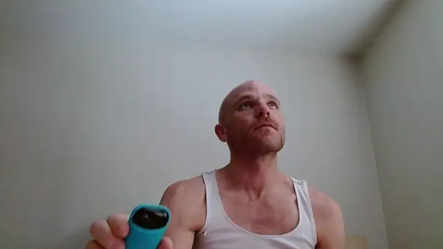 Snapshot of FrankieFuckMe chatting on 02/07/26, 07:50 FrankieFuckMe online show from 02/07/26, 07:50