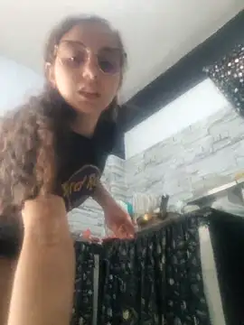 racheldepp  online show from 02/11/26, 02:22