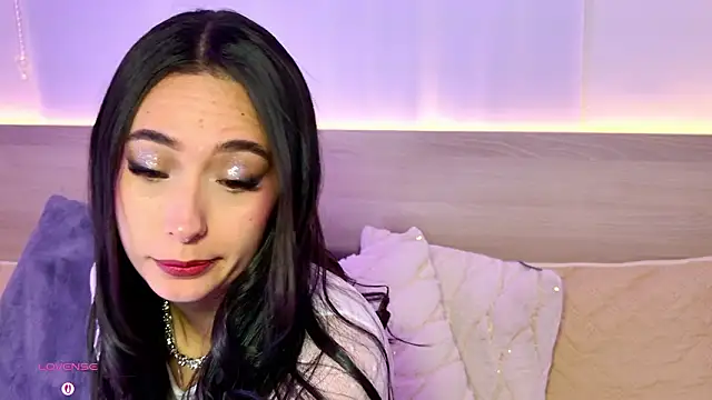 AliceeBloom online show from 02/06/26, 10:40