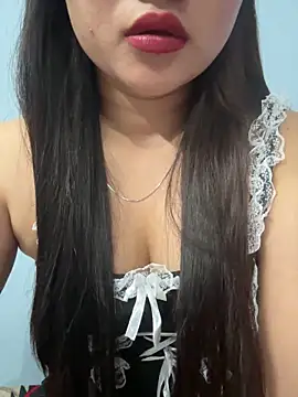 Snapshot of Rubydesire chatting on 02/13/26, 04:03 Rubydesire online show from 02/13/26, 04:03