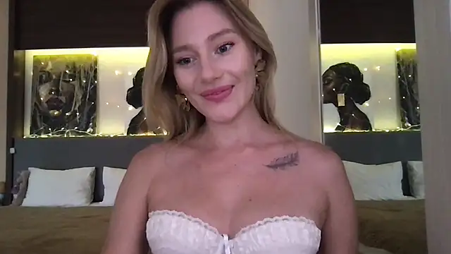 Stella muse online show from 02/13/26, 03:46