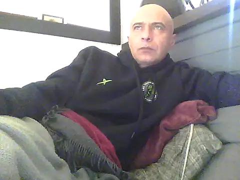 Snapshot of dogfrota chatting on 06/02/26, 05:59 dogfrota online show from 06/02/26, 05:59