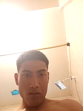 CrIs1dtian3 online show from 02/11/26, 03:28