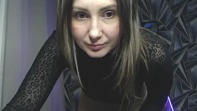 NikkiKiss    online show from 03/31/26, 06:41