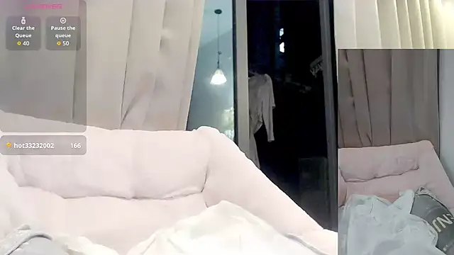 Mia-zhan online show from 02/07/26, 02:43