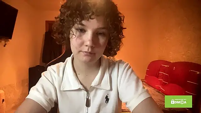 Snapshot of sewsewsewe chatting on 01/12/26, 09:42 sewsewsewe online show from 01/12/26, 09:42