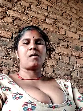 Hot di97 online show from 03/17/26, 10:07