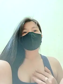 Snapshot of Lyly-68688 chatting on 05/01/26, 01:59 Lyly-68688 online show from 05/01/26, 01:59