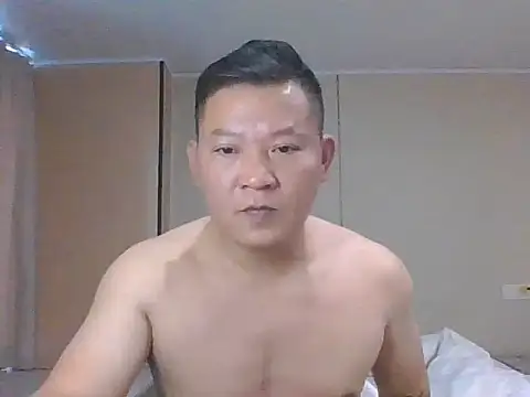 Snapshot of gaga123123123 chatting on 01/13/26, 04:51 gaga123123123 online show from 01/13/26, 04:51