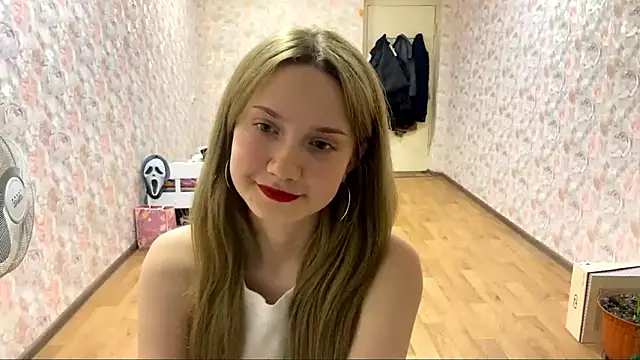 BerneiiceNases online show from 02/28/26, 03:57