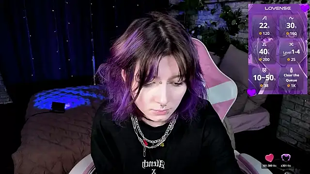 Ashley Veil online show from 07/28/26, 08:52