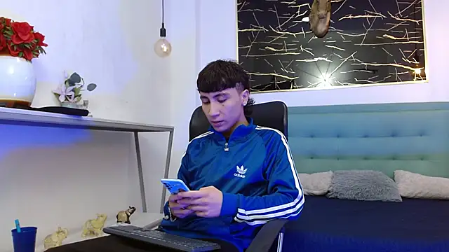 XanderGrey8 online show from 01/17/26, 06:55