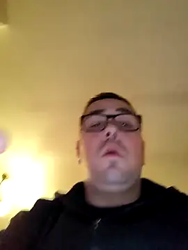 Vieirapauduro69 online show from 02/06/26, 06:44