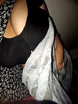 Snapshot of Kanna5115 chatting on 02/20/26, 08:31 Kanna5115 online show from 02/20/26, 08:31