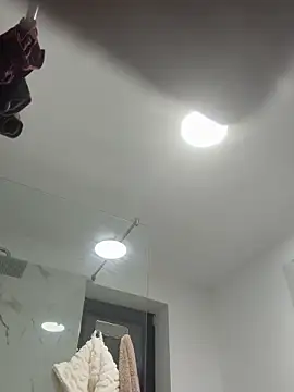 Missolevelvet online show from 03/06/26, 10:06