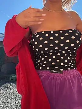 Missolevelvet online show from 03/10/26, 11:26